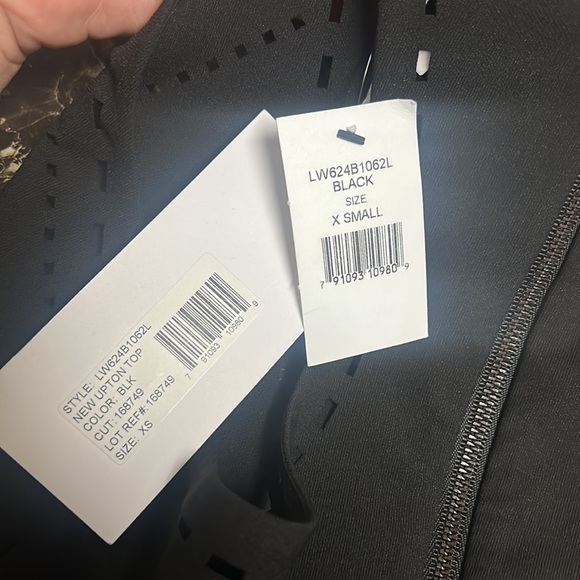 Elizabeth and James New Upton Laser
Cut Cropped Top - Picture 8 of 8